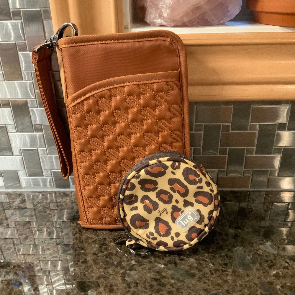 LUG TANDEM COPPER BROWN  &  LEOPARD COIN POUCH. NWOT